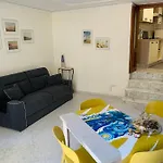 Apartament La Casetta In Centro Neapol